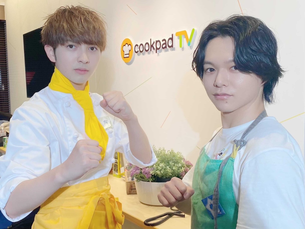 EBiDAN 寄せ書きうちわ M!LK 吉田仁人 スパドラ 志村玲於 田中雅功 EBiDAN 寄せ書きうちわ M!LK 吉田仁人 スパドラ 志村玲於 田中