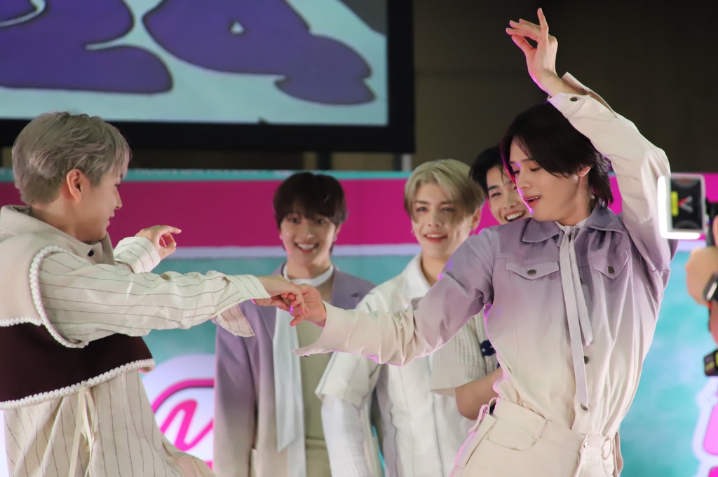 オリジナル潜入レポ】ZB1らが参加！ K-POPファンの祭典「KCON