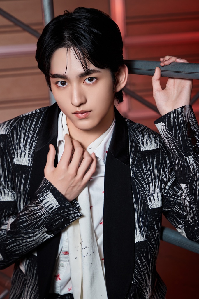 未来のスターはココに！ EBiDAN NEXT、大集合♡ | JUNON TV