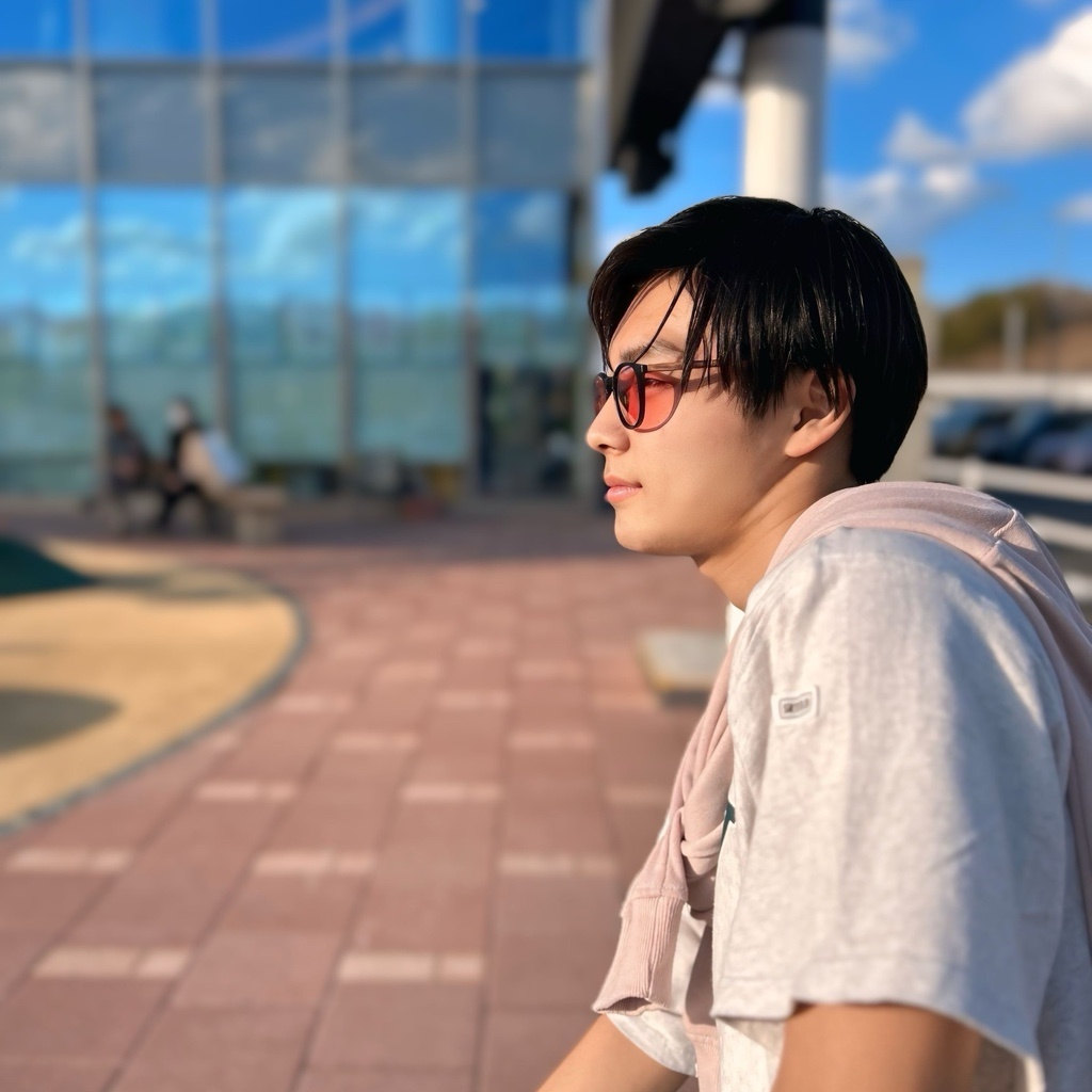 島嵜陽士
