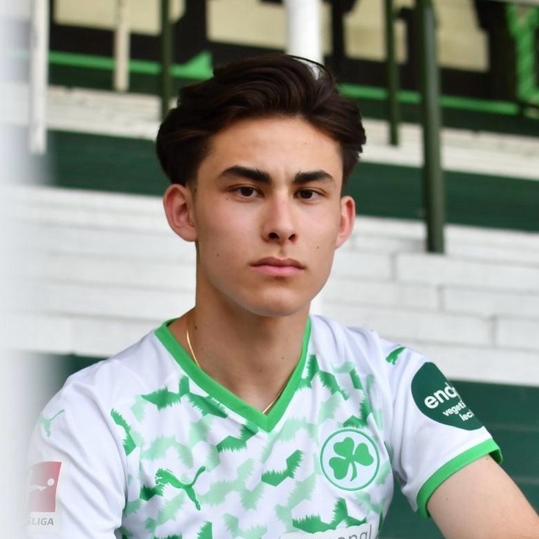 リトバルスキールシエン敦也